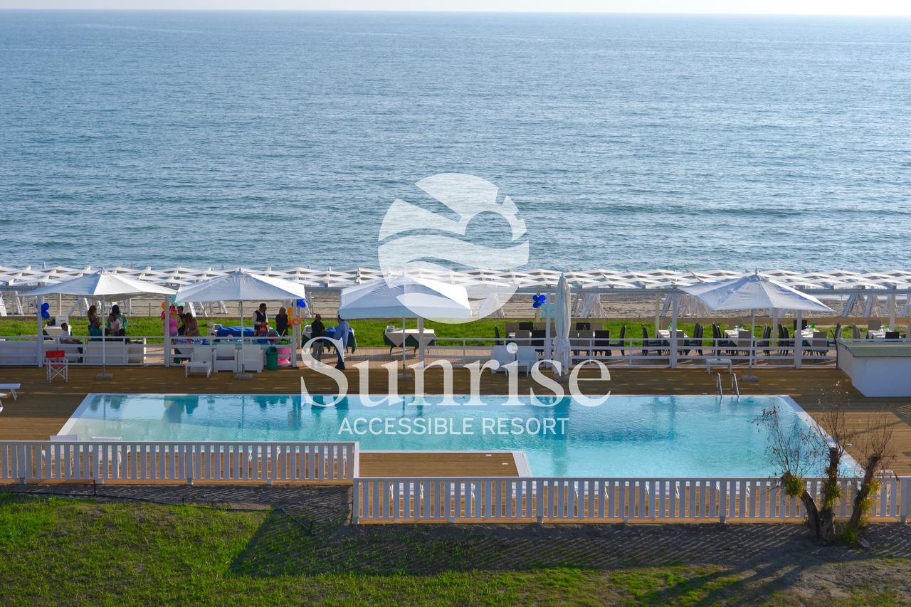 Sunrise Accessible Resort Battipaglia Exteriér fotografie
